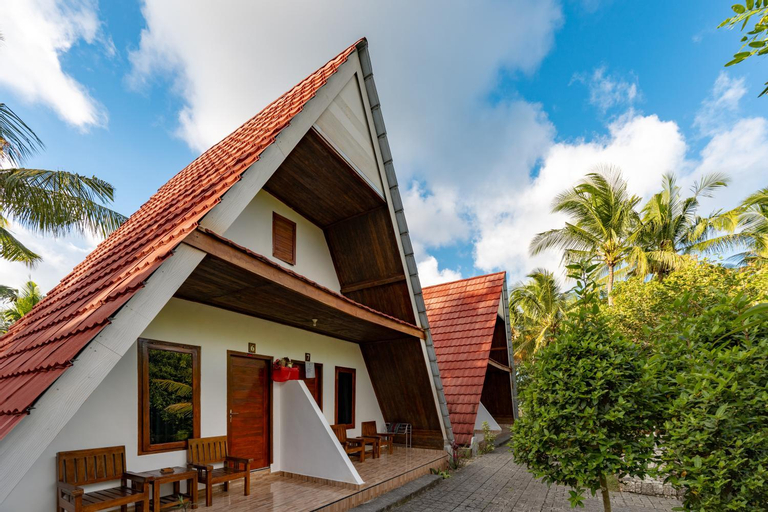 Exterior 10