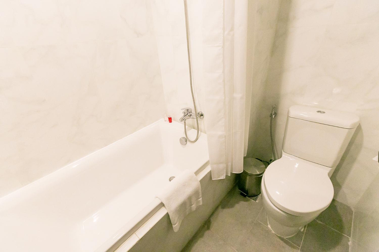 Bathroom 4