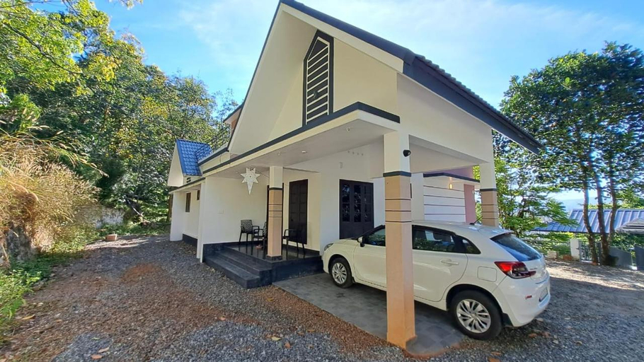 Others 4, Eadhen Villa, Idukki