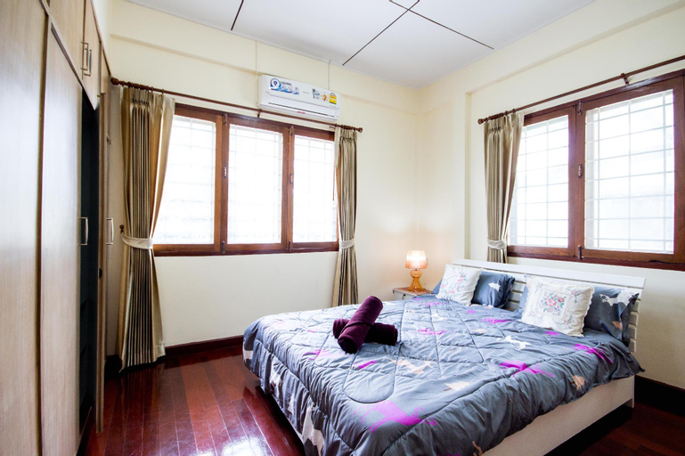  Quiet and Cozy Home Central to Everything , Muang Chiang Mai
