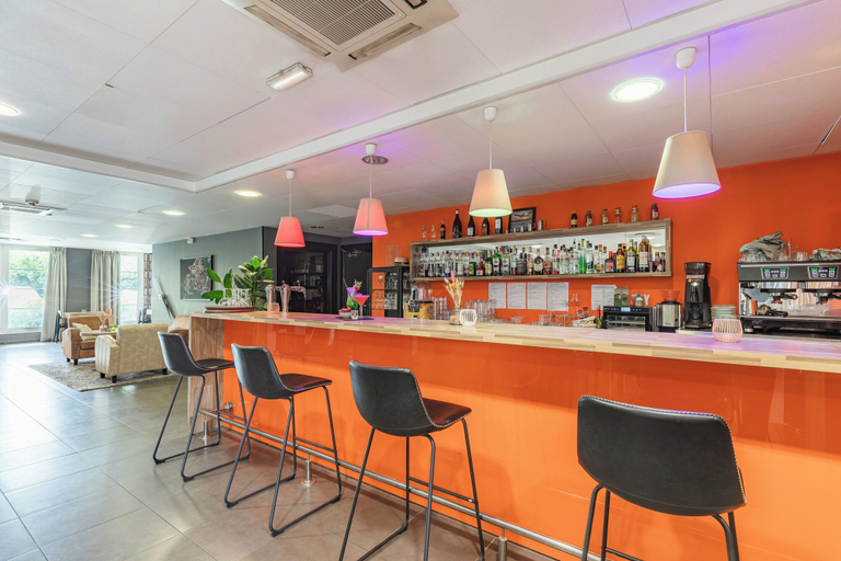 Food & Drinks 5, Appart'City Confort Le Bourget-Aéroport, Seine-Saint-Denis