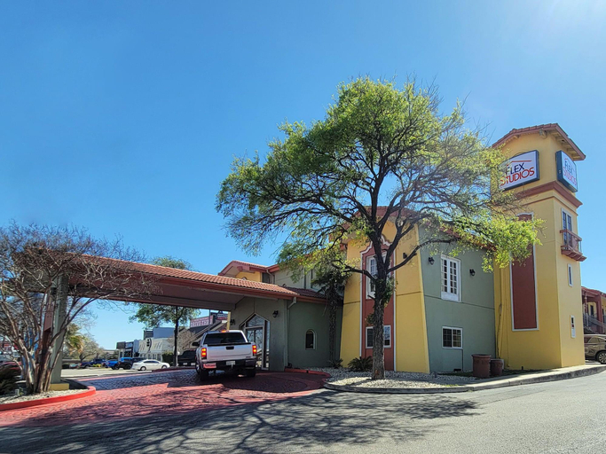 Exterior & Views 2, Flex Studios, Bexar