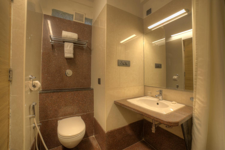 Bathroom 3, ICON Express by BHAGINI Hoodi, Bangalore