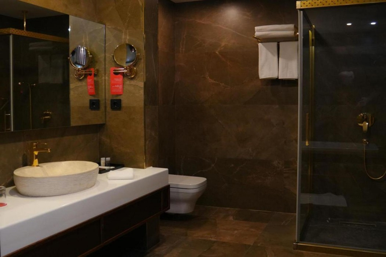 Bathroom 4, Ramada Hotel & Suites by Wyndham Erbil 32 Park, Arbil