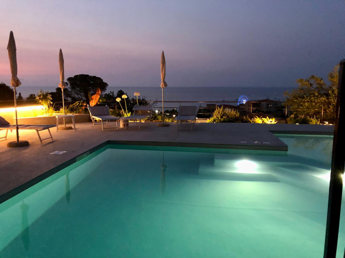 Sport & Beauty 1, Casa Miraflores, Palermo