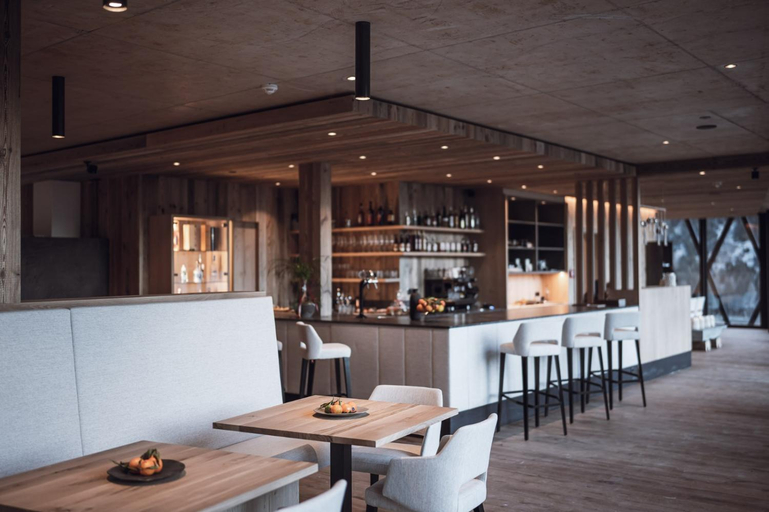 Food & Drinks 5, Amus Chalets Dolomites - Luxury Chalets South Tyrol, Bolzano