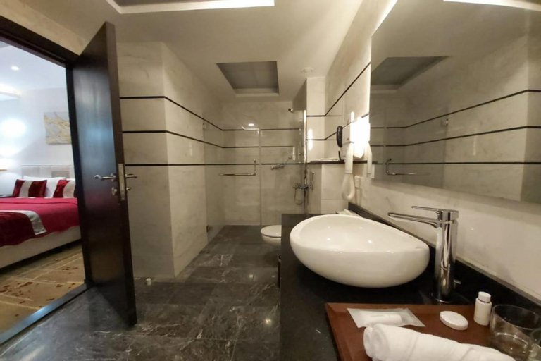 Bathroom 4, Basrah International Airport Hotel, Basrah