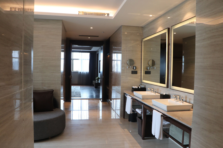 Bathroom 3, Millennium Hotel Zunyi, Zunyi