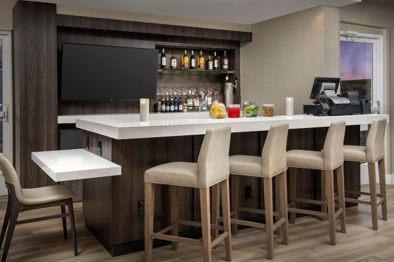 Food & Drinks 5, Residence Inn By Marriott Lubbock North, Lubbock