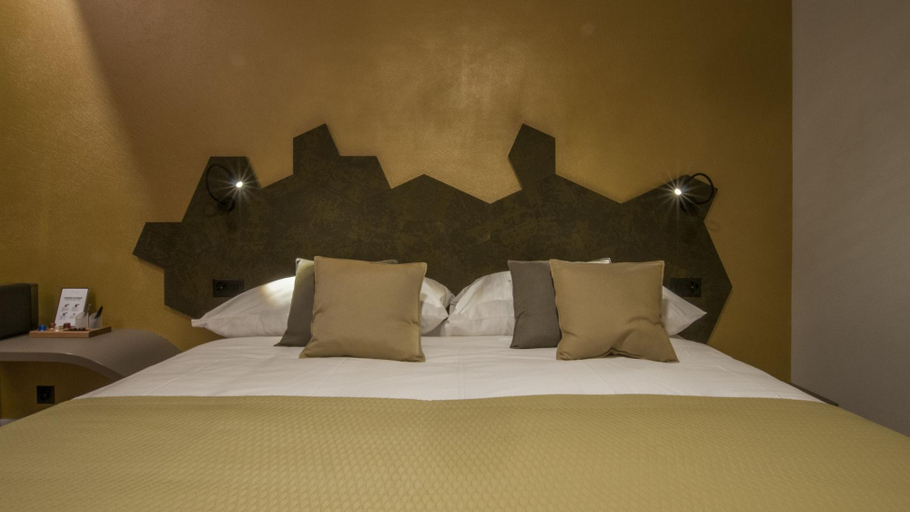 Bedroom 19
