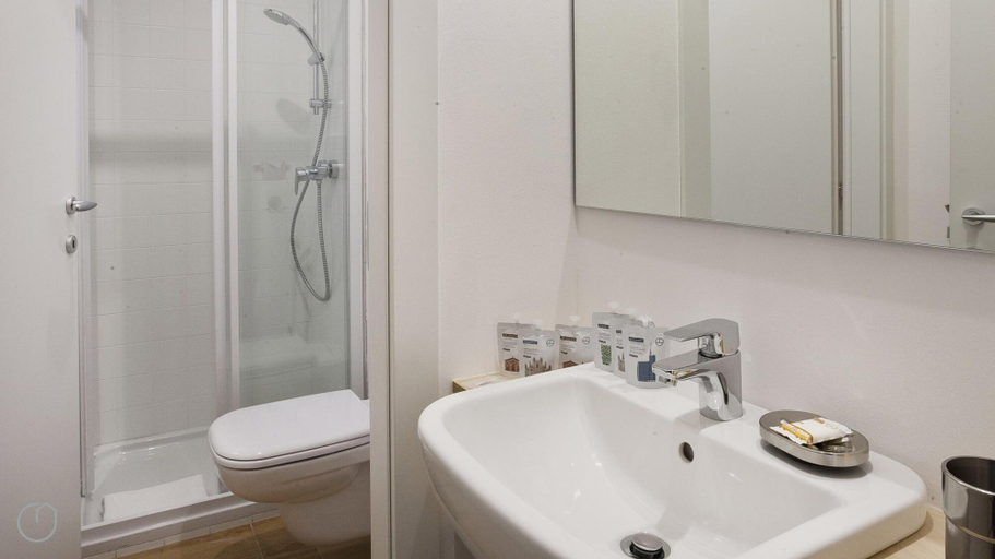 Bathroom 5, Mi-care4d3 - Caretto 4 - Domingo, Milano
