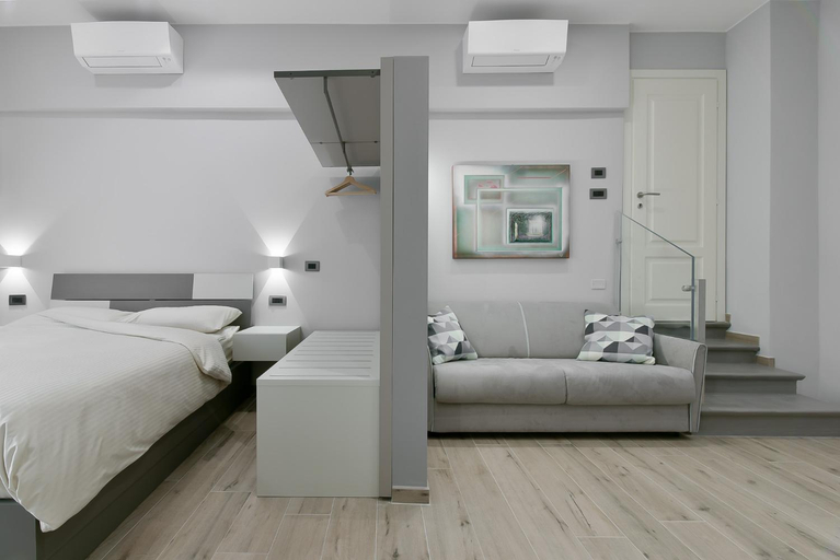 Bedroom 2, Sar May Apartments, Bologna