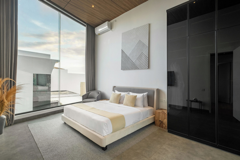 Bedroom 16