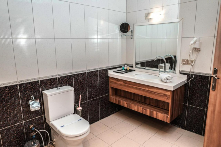 Bathroom, Sipan Hotel, Arbil