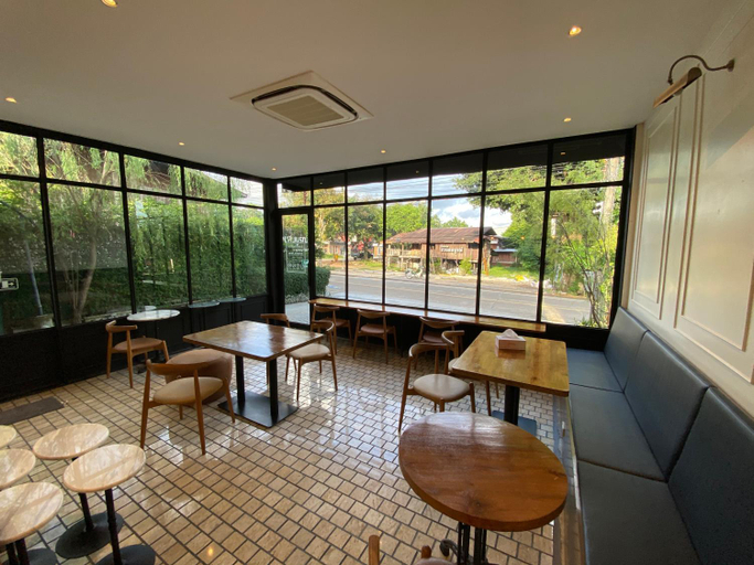 Public Area 2, Bansuansomboon, Sangkhla Buri
