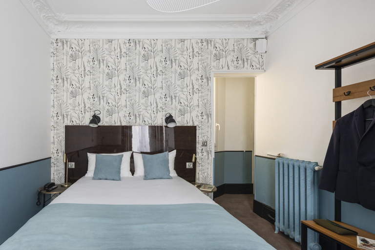 Bedroom 4, Lennon by Avalon Hotel Paris Gare du Nord, Paris