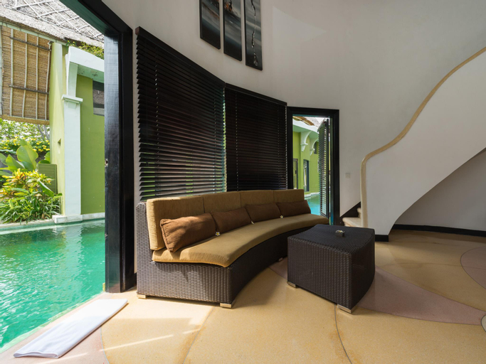 Swimming Pool 1