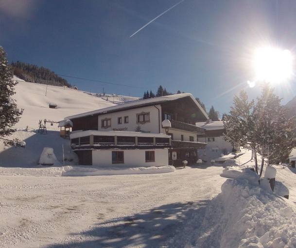 Others 3, Alpenperle, Reutte