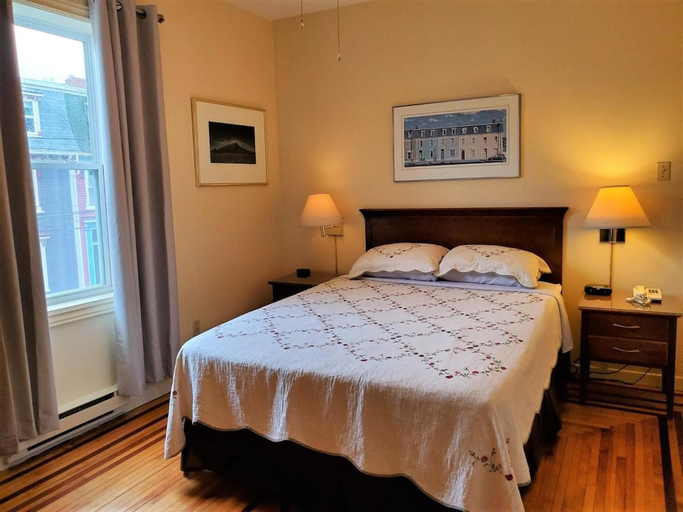 Bedroom 3, Gower Guest House, Division No. 1