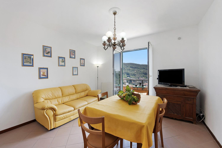 Others 5, Bagetti, Savona
