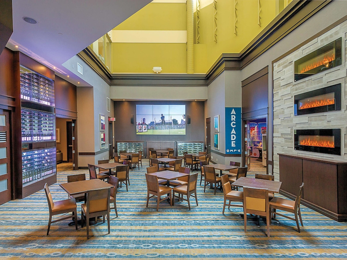 Food & Drinks 5, Embassy Suites By Hilton Niagara Falls Fallsview, Niagara