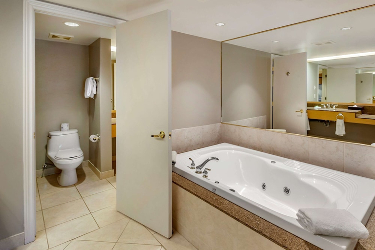 Bathroom 3, Carriage Ridge Resort, Ascend Hotel Collection, Simcoe