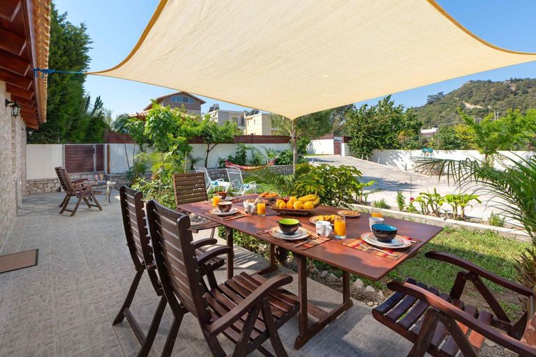 Food & Drinks, Green Oasis House in Filerimos, South Aegean