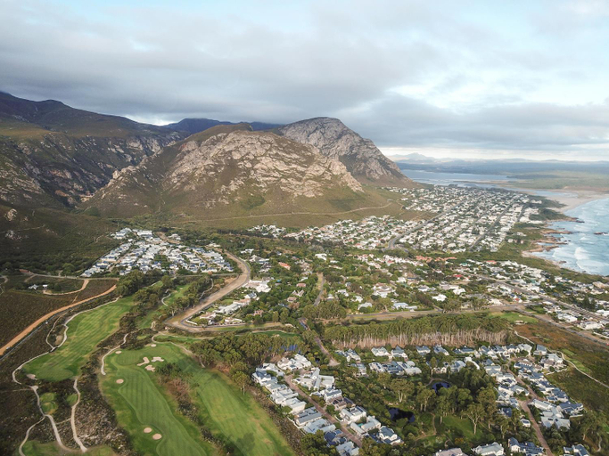 Others 2, TnT on Main, Overberg
