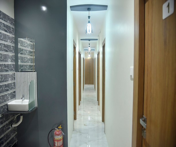 Others 5, Vogue Cabin Stay Near NESCO, Mumbai Suburban