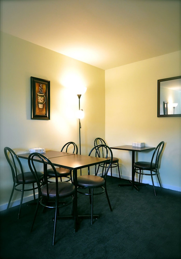 Others 5, BEAUSEJOUR HOTEL APPARTEMENTS, Montréal