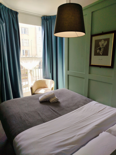 Bedroom 4, The Willows, Brighton and Hove