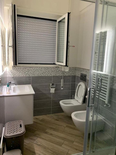 Bedroom 2, Casa di Sara, Genova