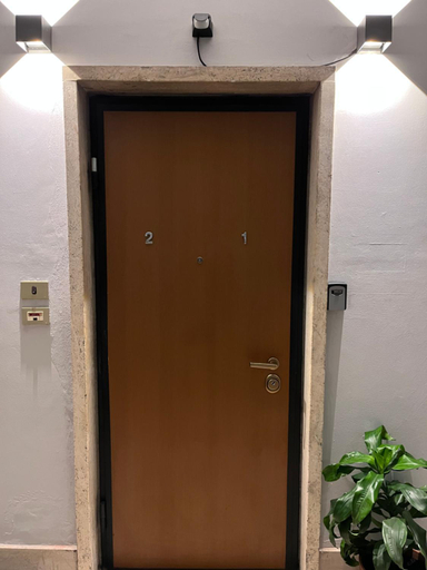 Exterior 9