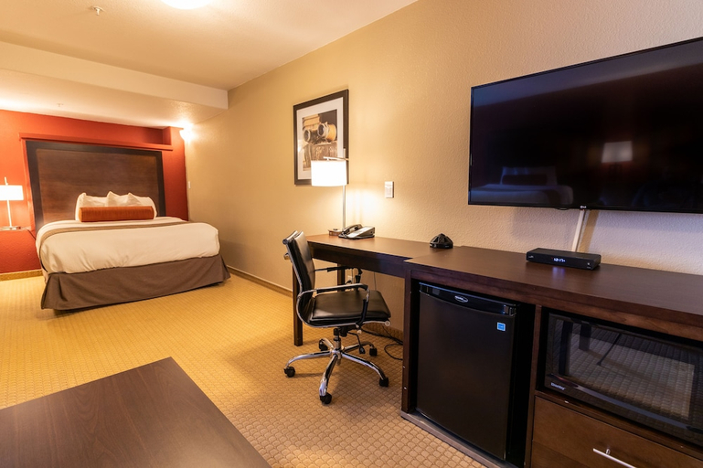 Bedroom 3, The Kanata Inns Invermere, East Kootenay