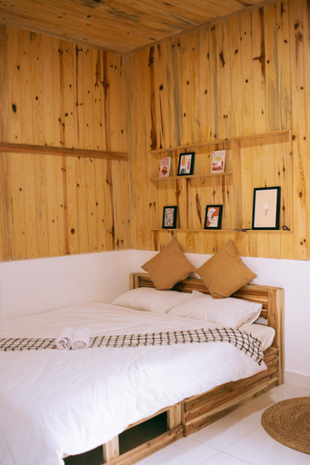 Bedroom 14