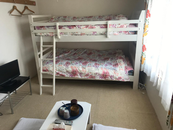 Bedroom 13