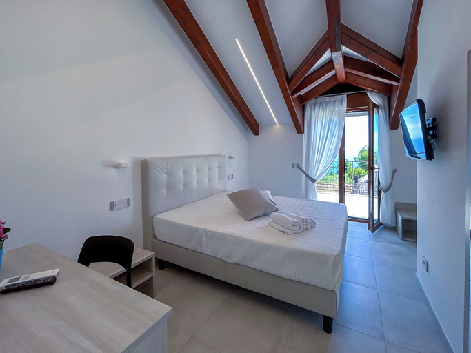 Bedroom 2, CASA MILLY, Napoli
