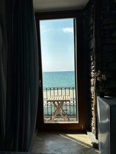 Others 3, Leeon seaside, North Aegean