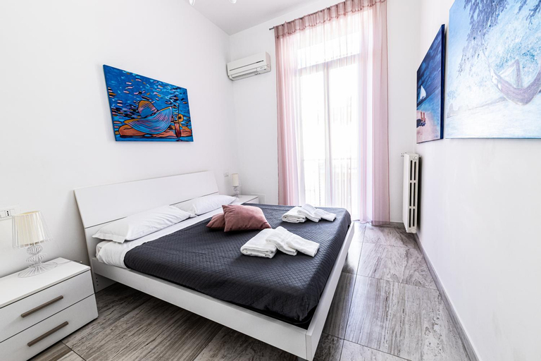 Bedroom 2, Sanremo Dream - Mombello 50, Imperia