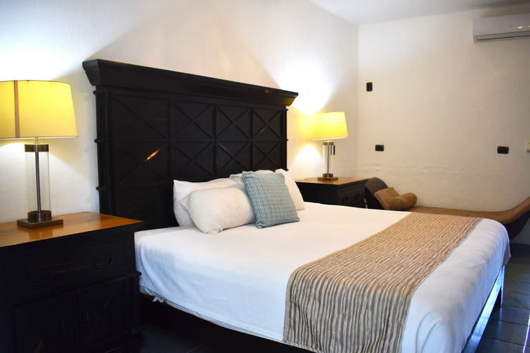 Bedroom 26