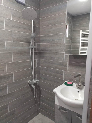 Bathroom 2, DATI, Borjomi