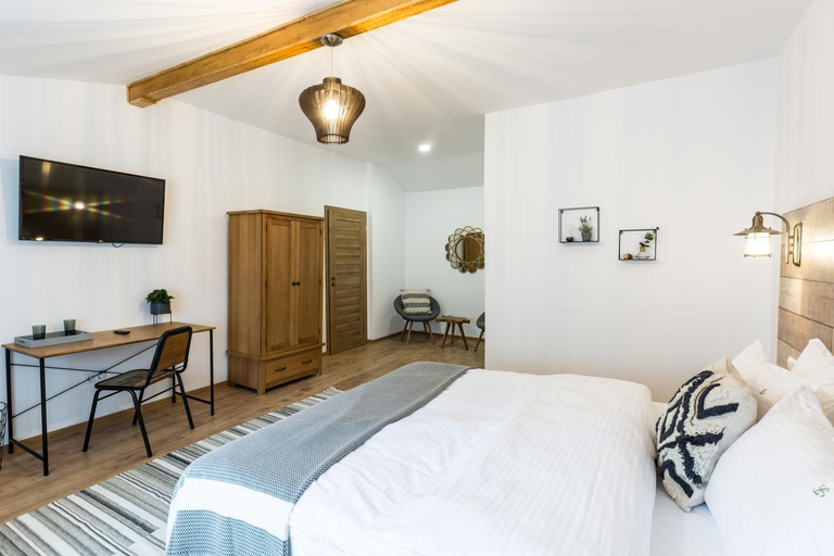 Bedroom 3, Drachenhaus Urban Villa, Brasov