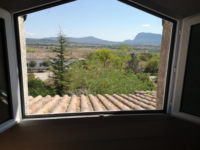 Others 2, Domaine des Arcs, Hérault