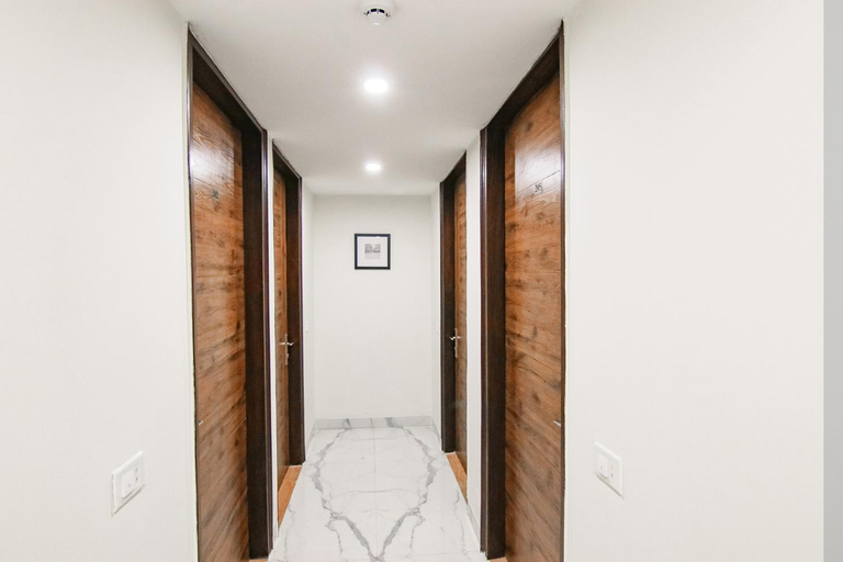 Public Area 3, Saltstayz Select - Huda City Center, Gurgaon