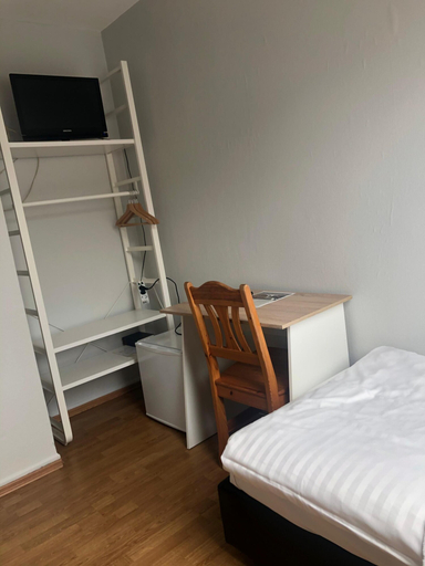 Bedroom 3, Hotel Schwaferts, Wuppertal