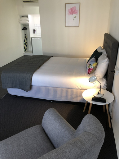Bedroom 2, Comfort Inn Commodore Albury, Albury