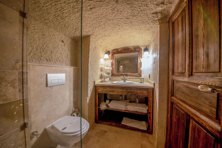 Bathroom 5, Shiraz Cave Cappadocia, Ürgüp