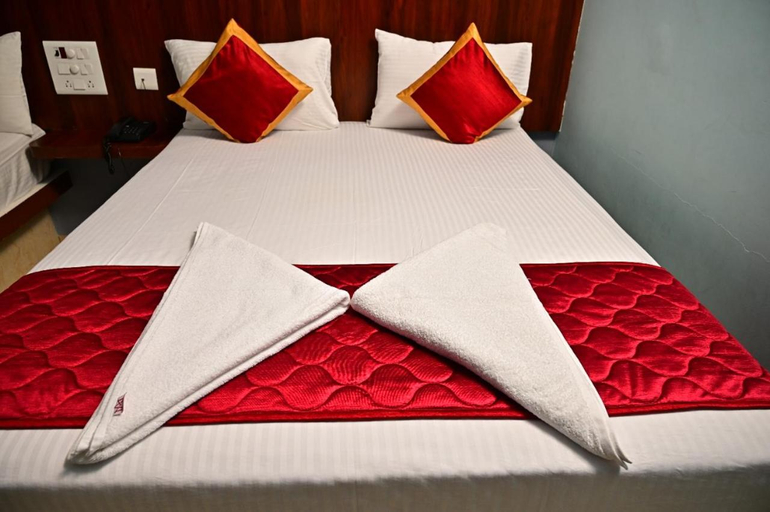 Bedroom 2, Hotel Amulyam residency, Chittoor