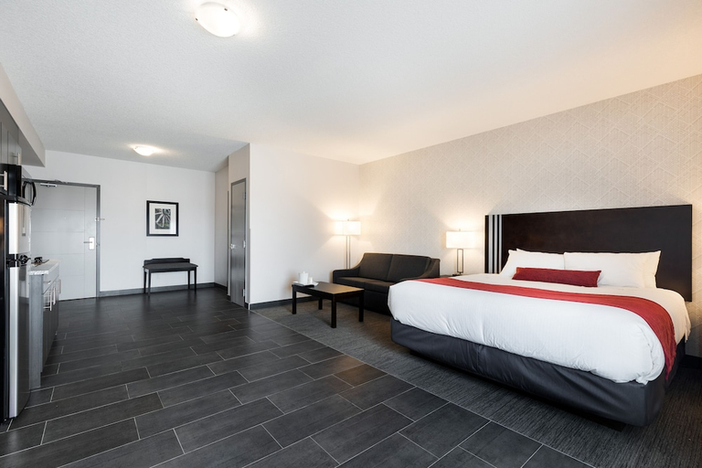 Bedroom 3, Park Inn by Radisson Edmonton Airport, Division No. 11