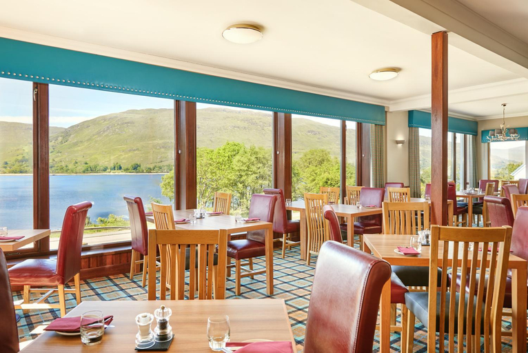 Food & Drinks 4, Clan Macduff Hotel, Highland